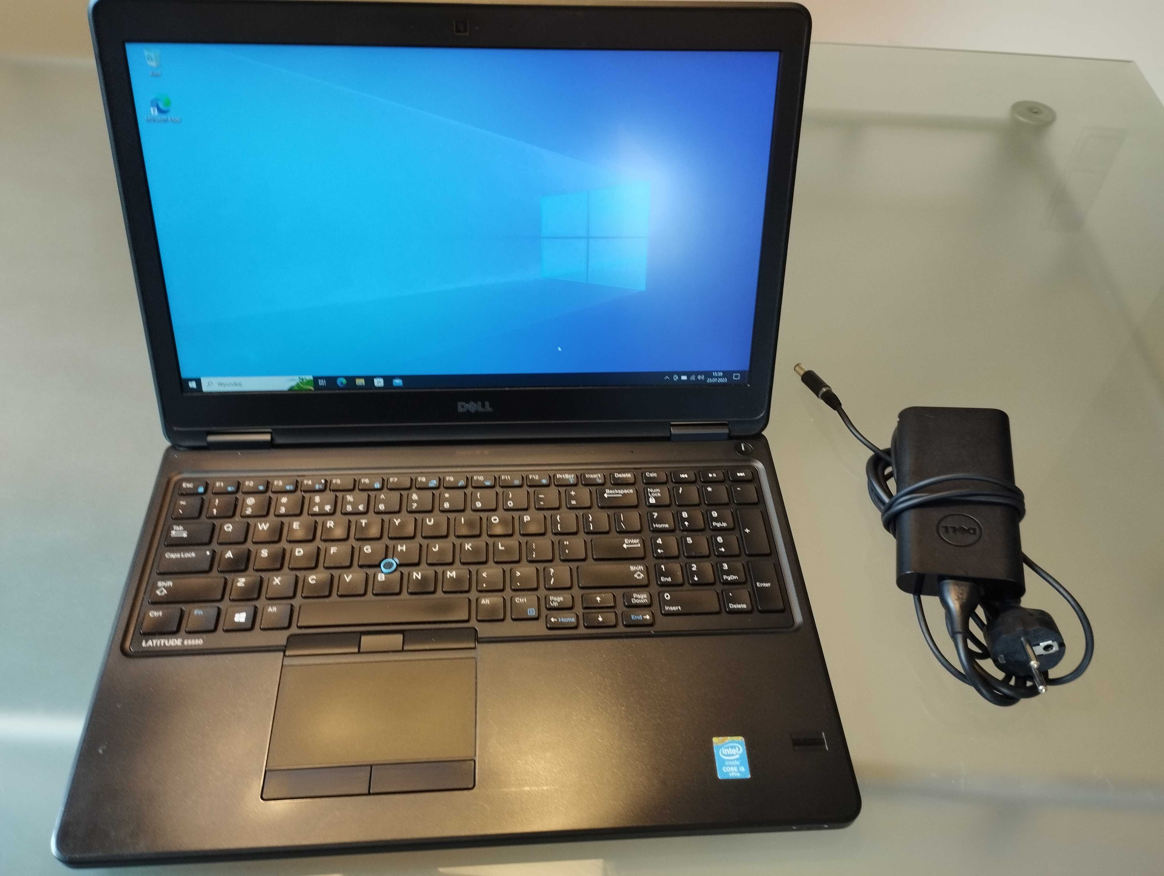 Laptop Dell Latitude E5550, 15,6", i5, 8MB, SSD 256Gb, Windows 10 Pro