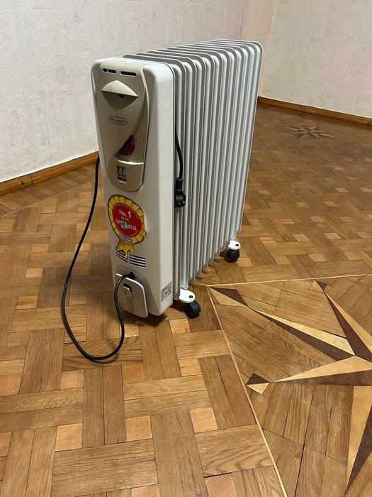 Продам обогреватель DeLonghi