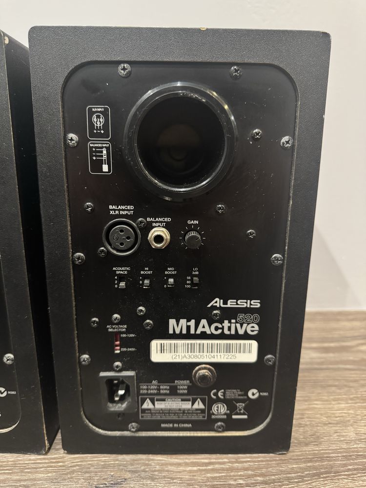 Monitory Studyjne Alesis M1 Active 520