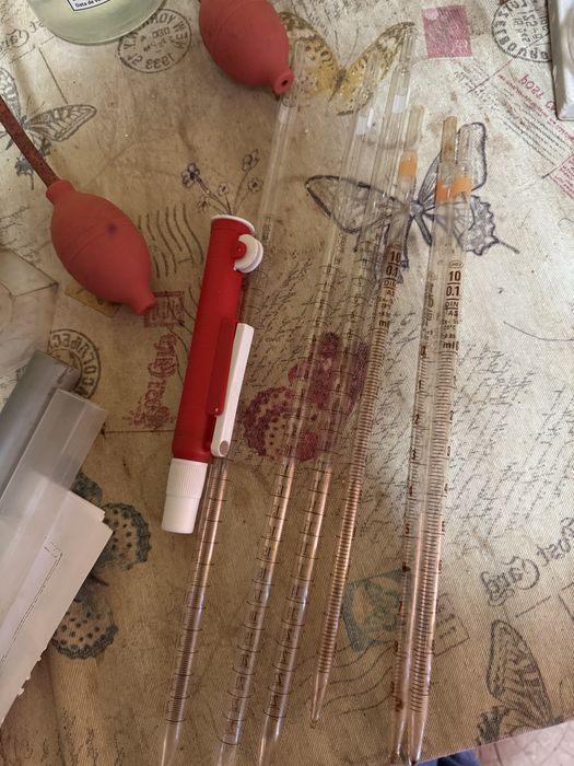 Equipamentos para analise de vinhos