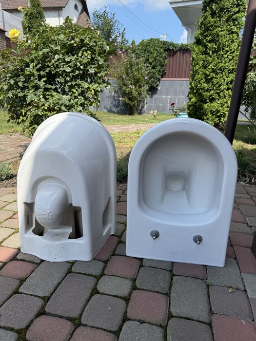 Продам б.у унітази під інсталяцію