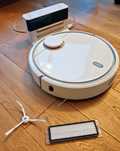 Robot odkurzacz Xiaomi MI Vacuum Cleaner SDJQR02RR w kolorze białym