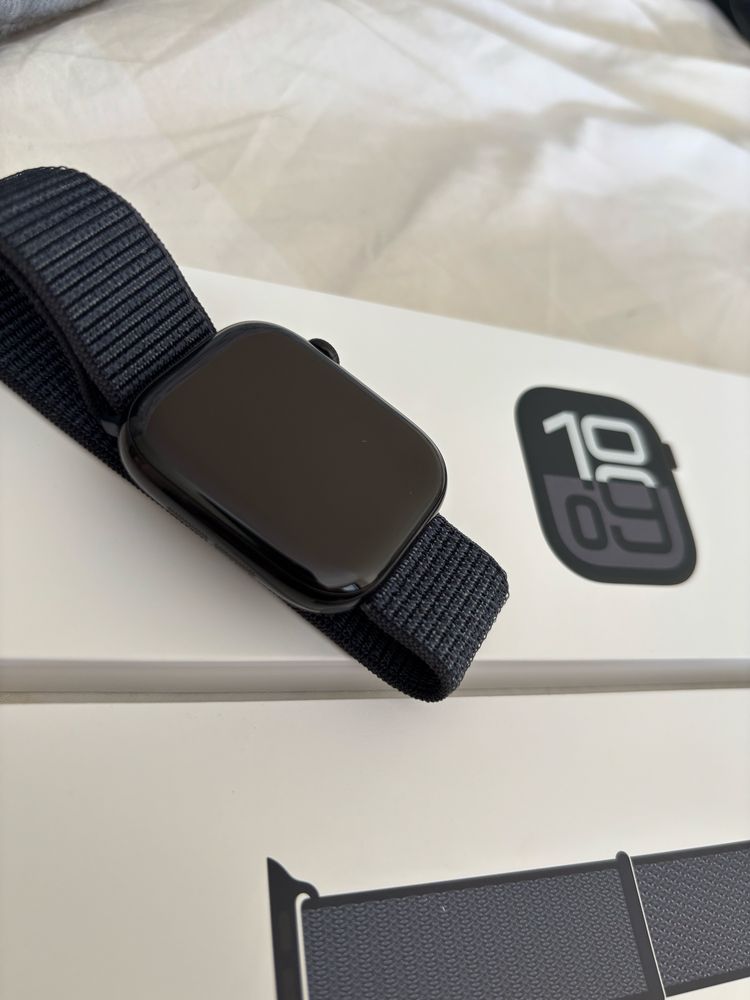 Apple Watch Series 10 GPS + Cellular, 46mm