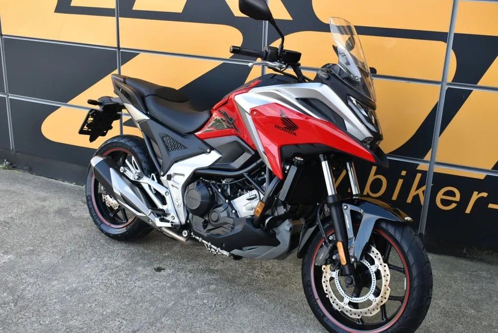 Honda NC NC 750 XA 1wł ABS 2022 NIEMCY Bezwypadkowy RATY