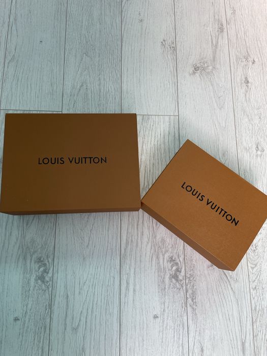 2 коробки на магнітах lv louis vuitton