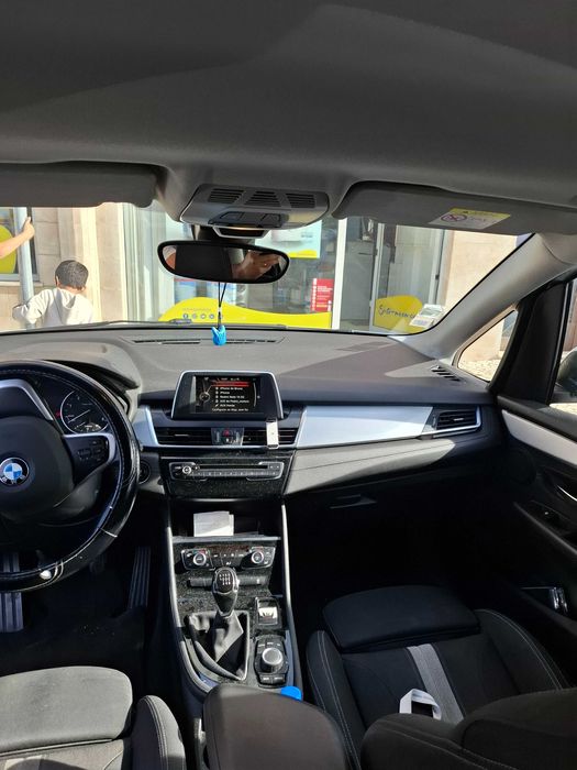 Bmw 216 D active tour