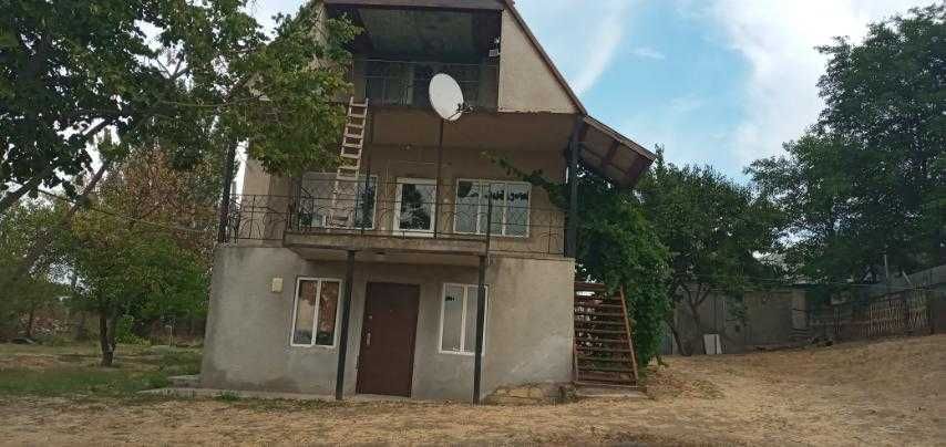 продаж будинку з присадибною ділянкою. НЕДОРОГО!