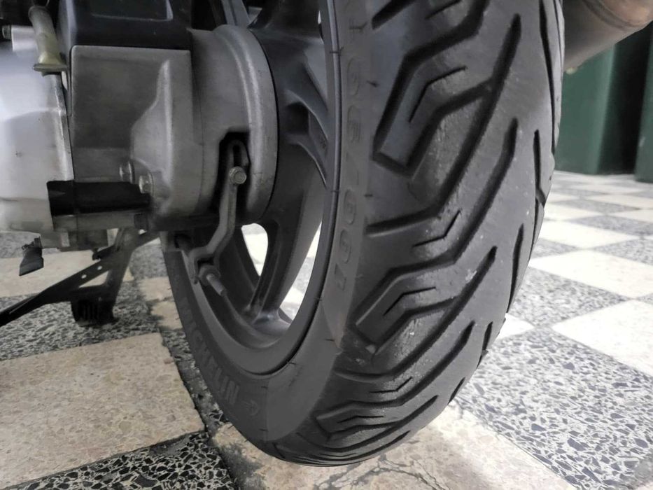 Honda PCX 125 - 10/2011 - 36 mil Km -  Bom estado