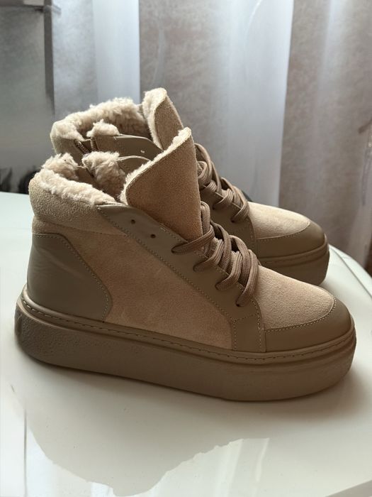 Теплі Жіночі Ботінкі