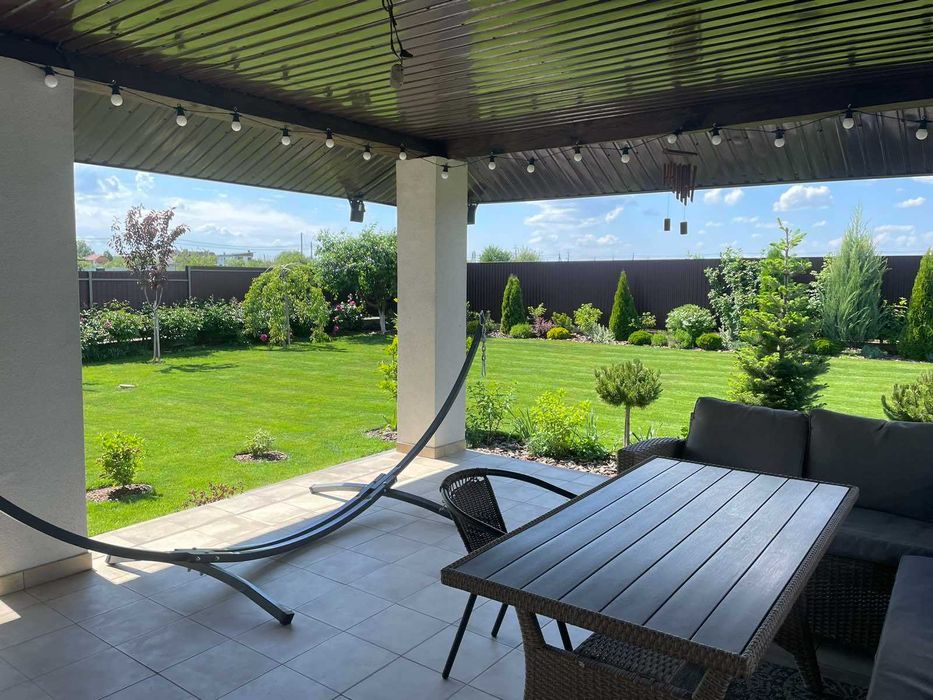 Велика Олександрівка новий будинок 180м.кв., 8 соток, продаж