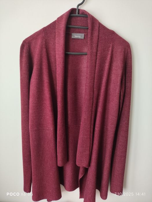 Sweter damski narzutka