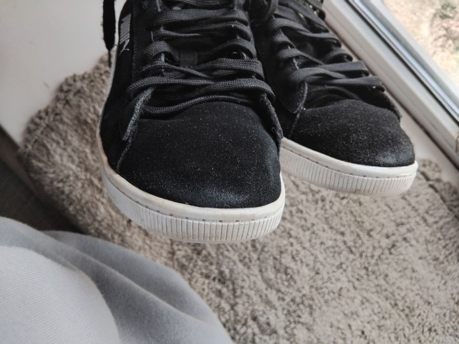 Жіночі замшеві кросівки  PUMA