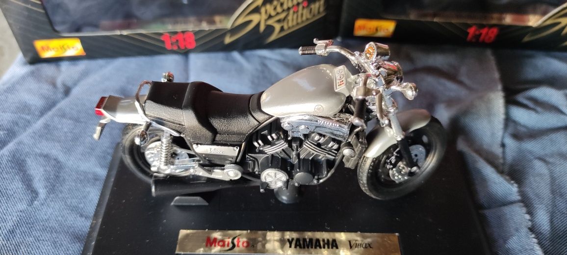 Miniaturas Moto Maisto