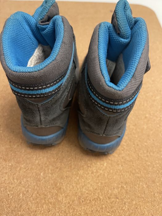 Buty śniegowce Superfit rozmiar 25