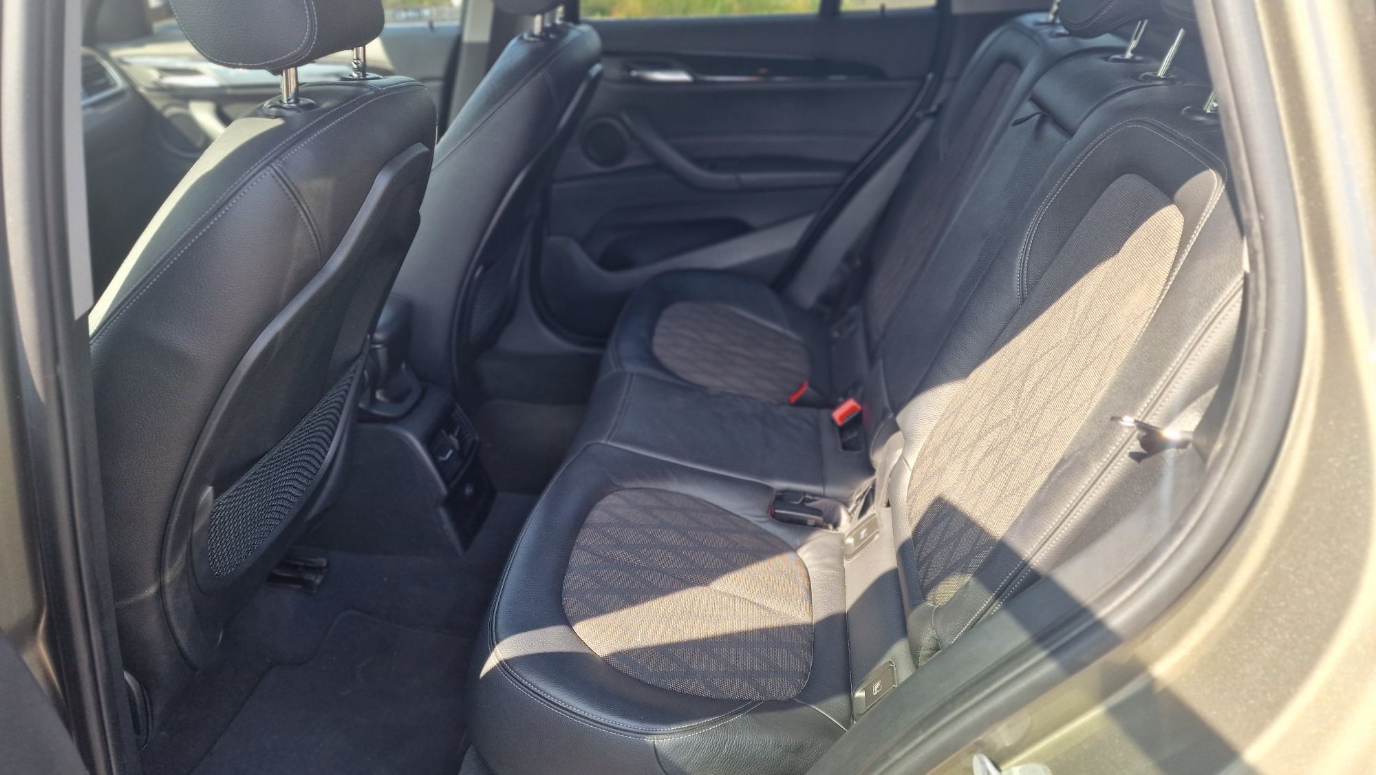 BMW X1 16d xLine Irrepreensível