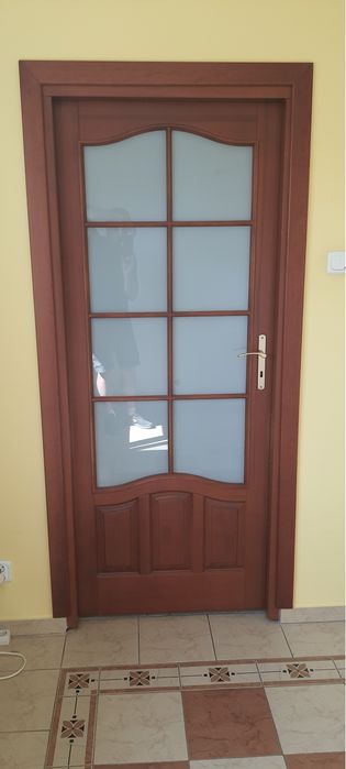 Drzwi drewniane wewnetrzne z futryną