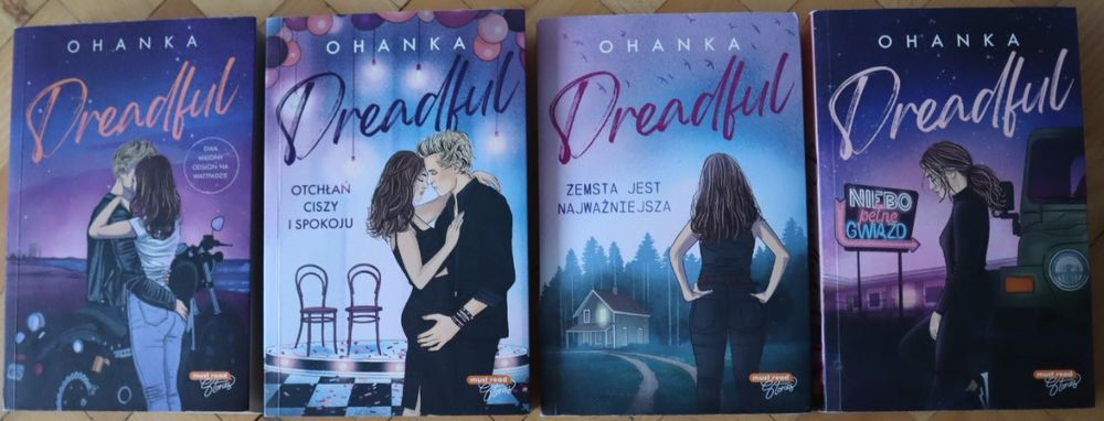 Seria "Dreadful"