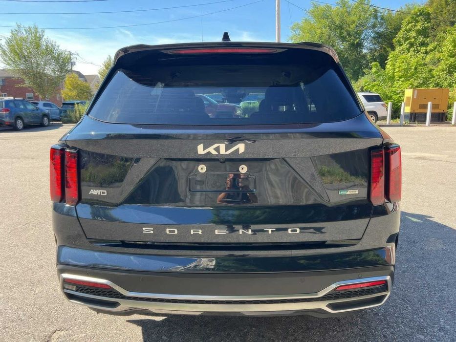 Kia Sorento S      2022