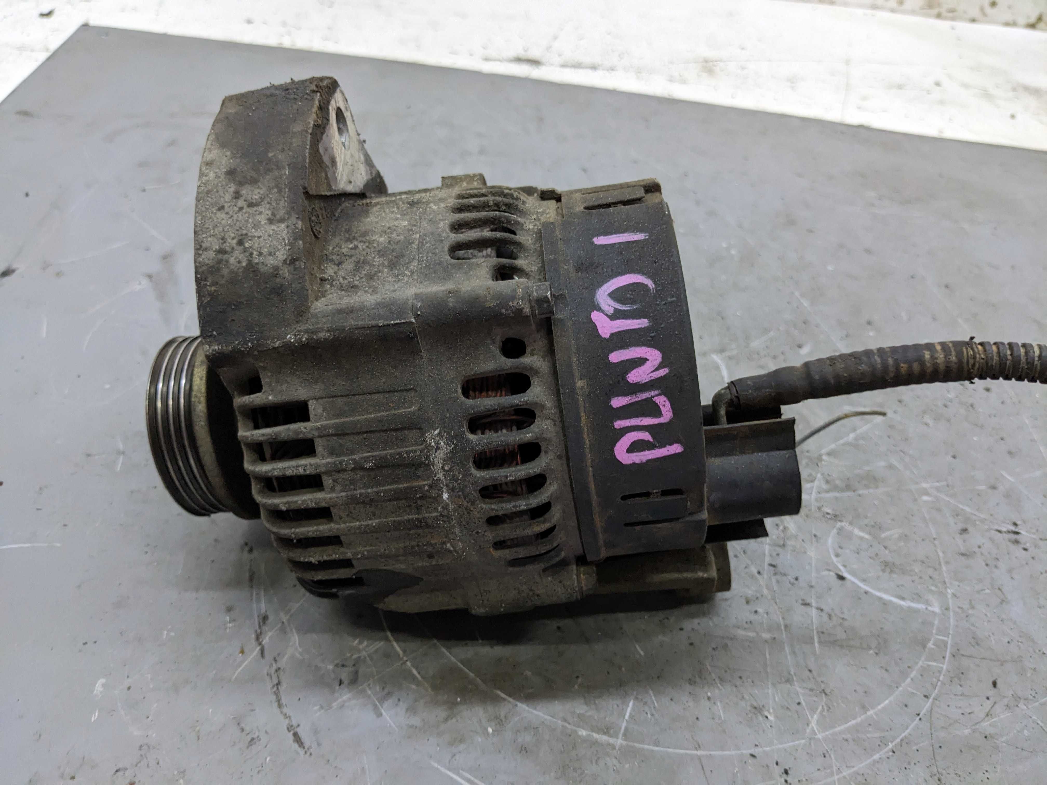 Fiat Punto I 1 1.1 Alternator