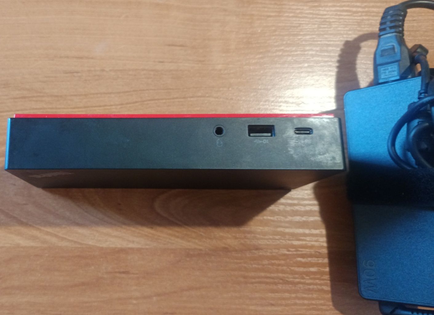 Stacja dokująca Lenovo komplet