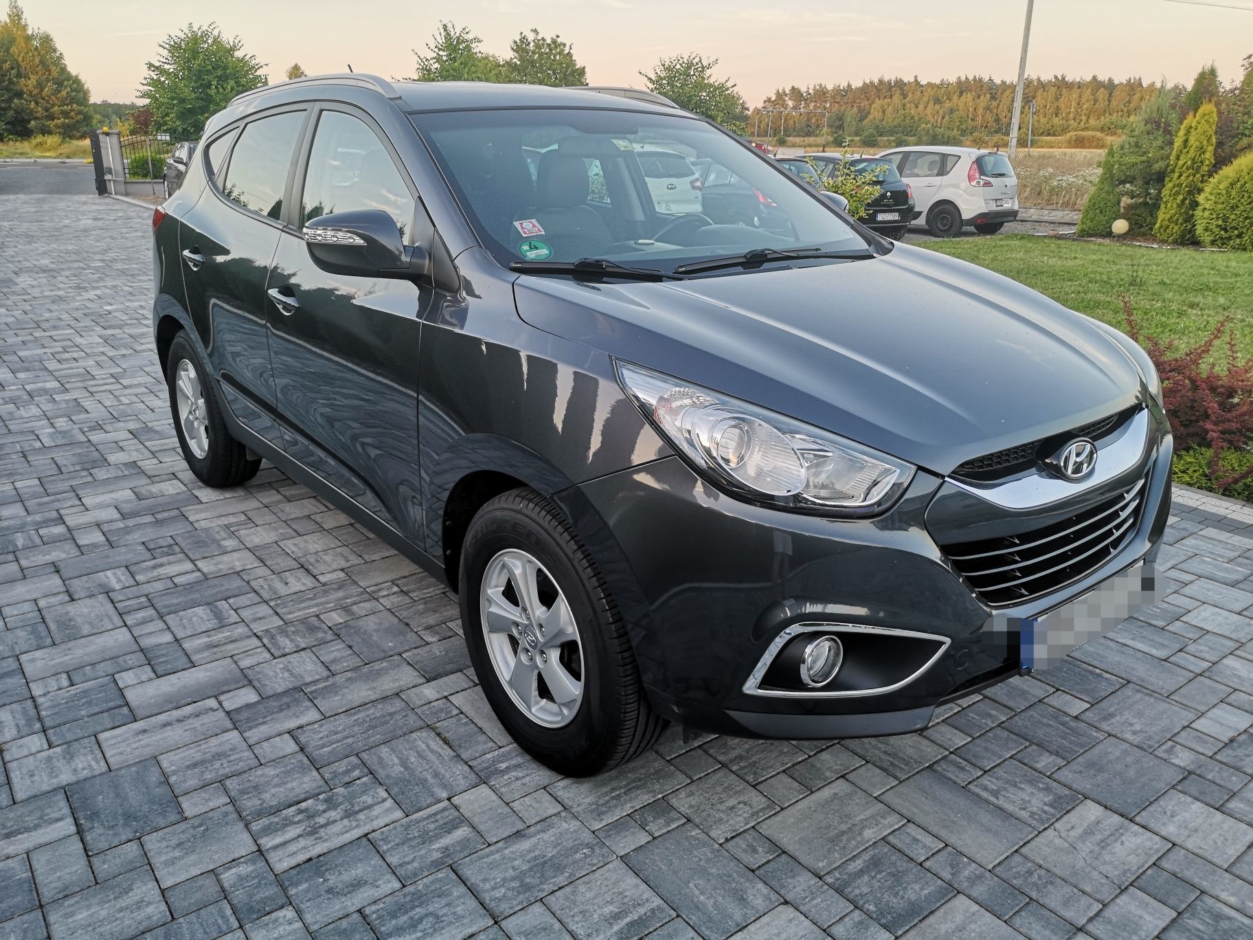 Hyundai ix35 2.0 benzyna *automat *kliima*bogata wersja *maly przebieg
