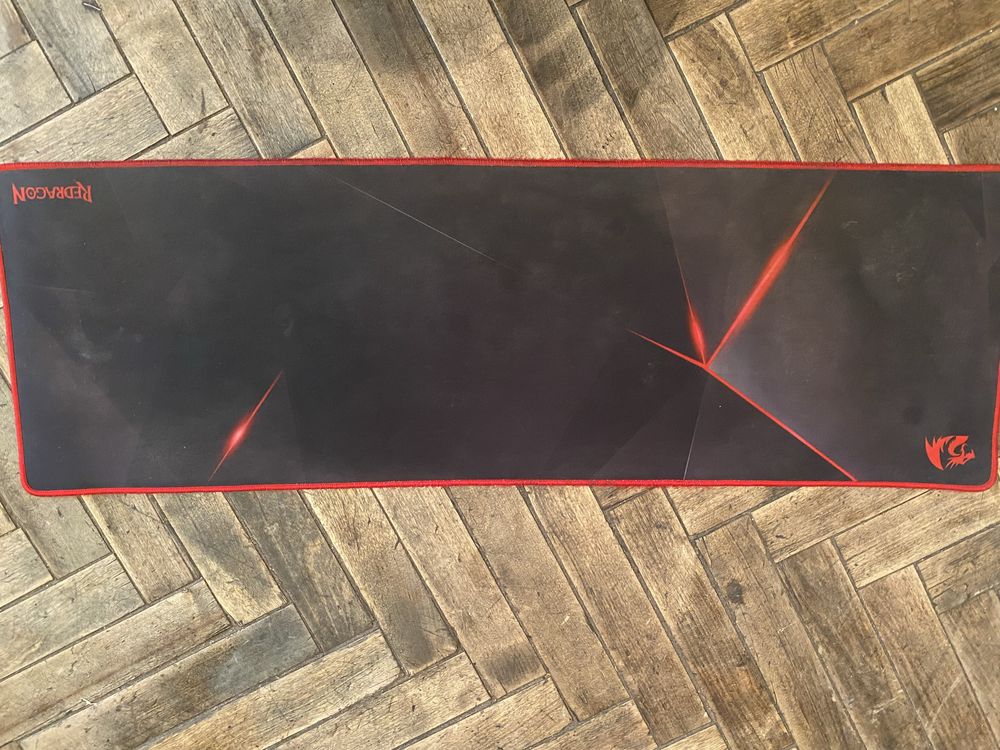 Ігрова поверхність Reddragon