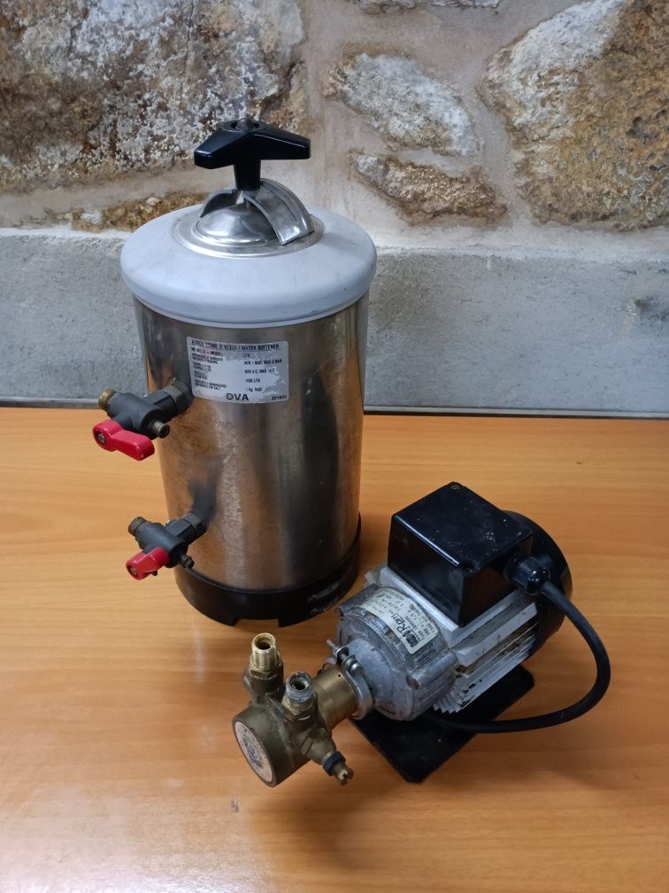 Bomba de máquina de café e descalcificador de água