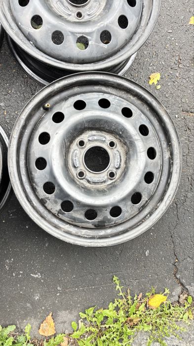 Felgi stalowe ford 6jx15 et52.5  4x108.