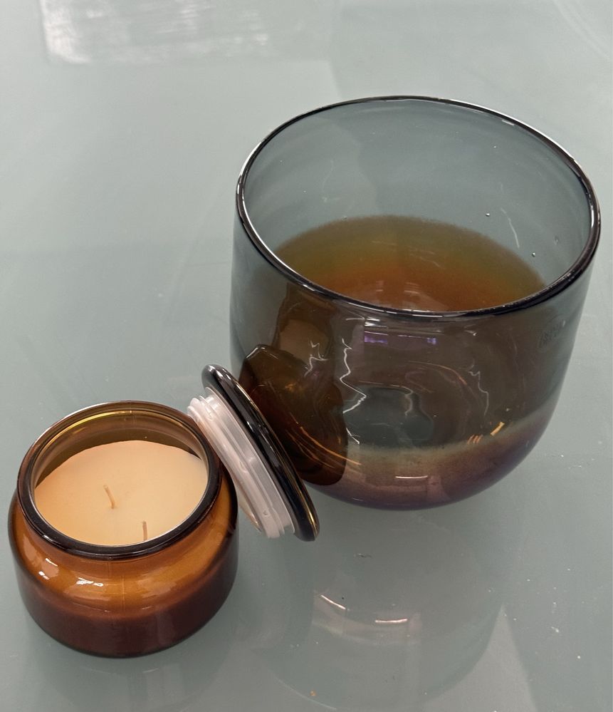 Peca drcotativa em vidro queima velas com a vela incluida.