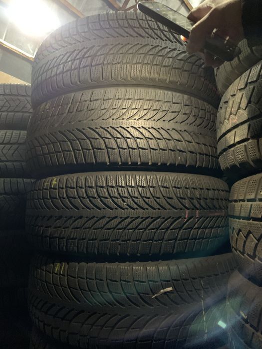 Шини б/у зима 235/65 R17 Michelin Lattitude Alpin  КОМПЛЕКТ , Пара