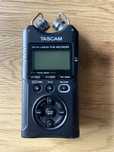 Tascam DR‑40 – profesjonalny dyktafon do nagrań