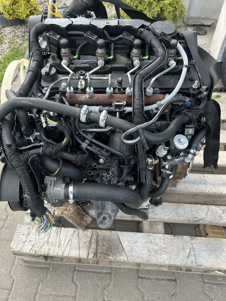 Silnik kpl do Forda Transita 2.2 TDCI 155Kn z 2013 r naped tyl