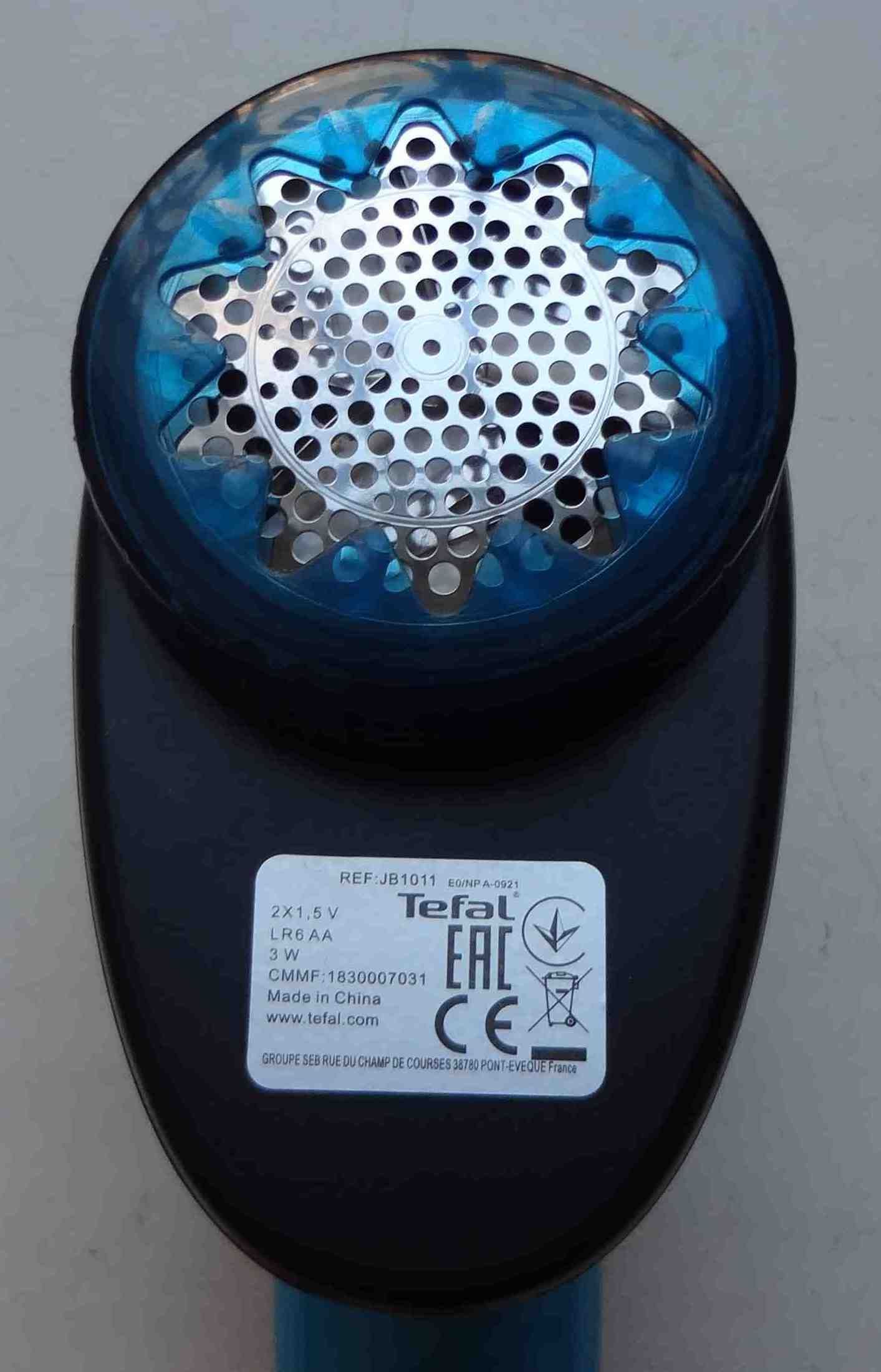 Машинка для стрижки катышек с одежды Tefal