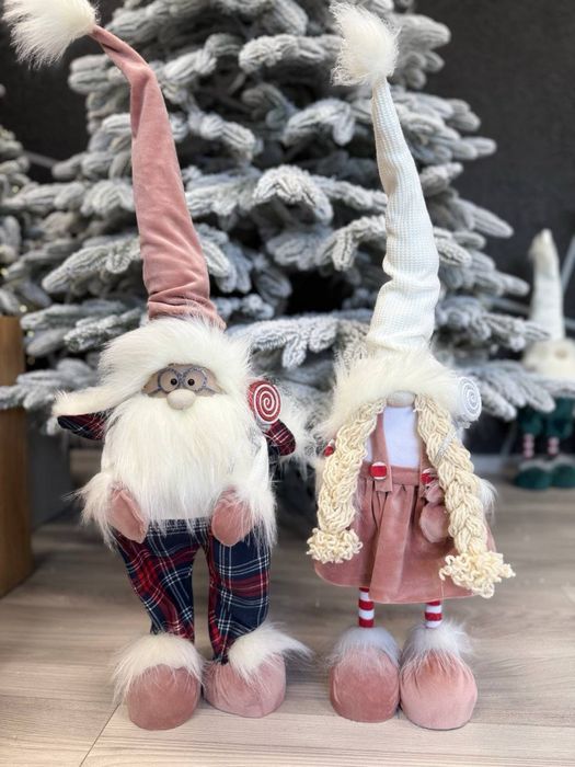 Гноми, дідусі, лялечки