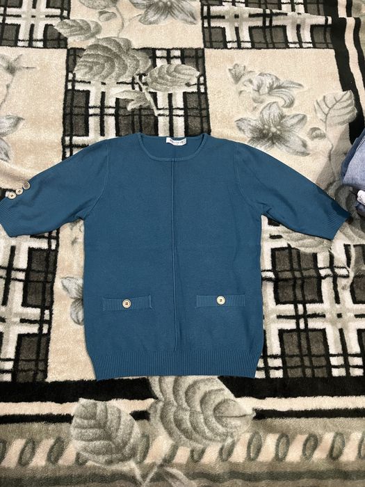 Нова кофтина кольору морськоі хвилі