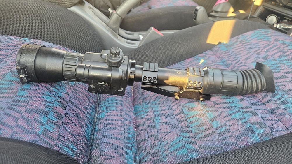 Mira noturna yukon phonton xt