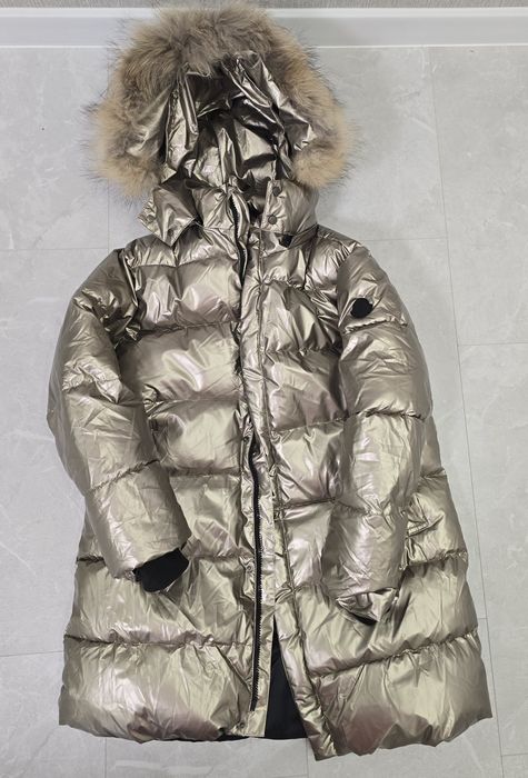 Пуховик на дівчинку Р.140