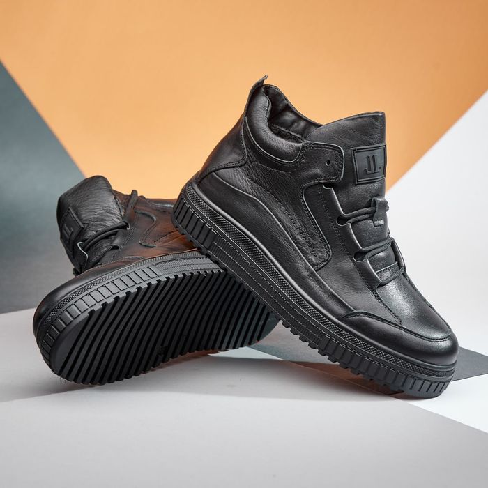 Зимние ботинки на меху