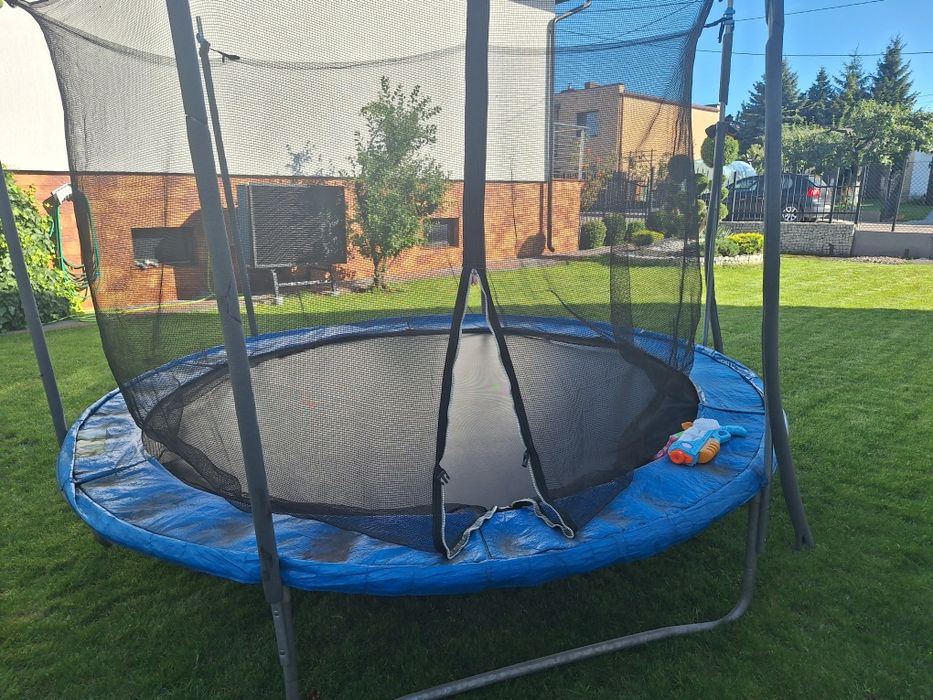 Trampolina ogrodowa