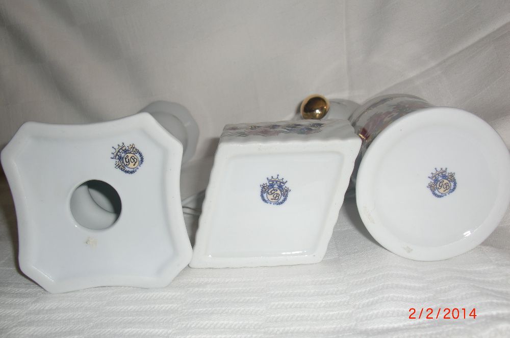 Peças de decoração em porcelana