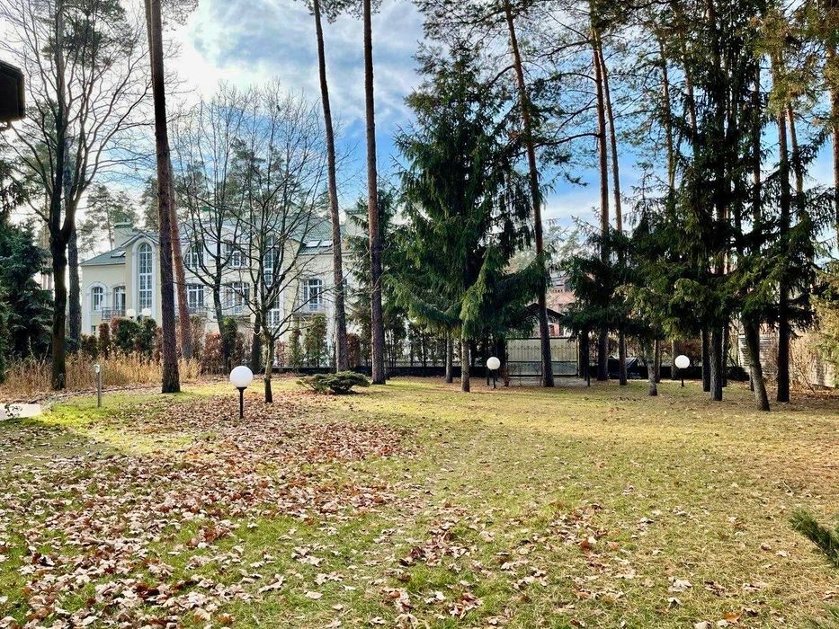 Козин. КГ Сосновый Бор. 520 м2. Новый ремонт! 20 соток в лесной части!