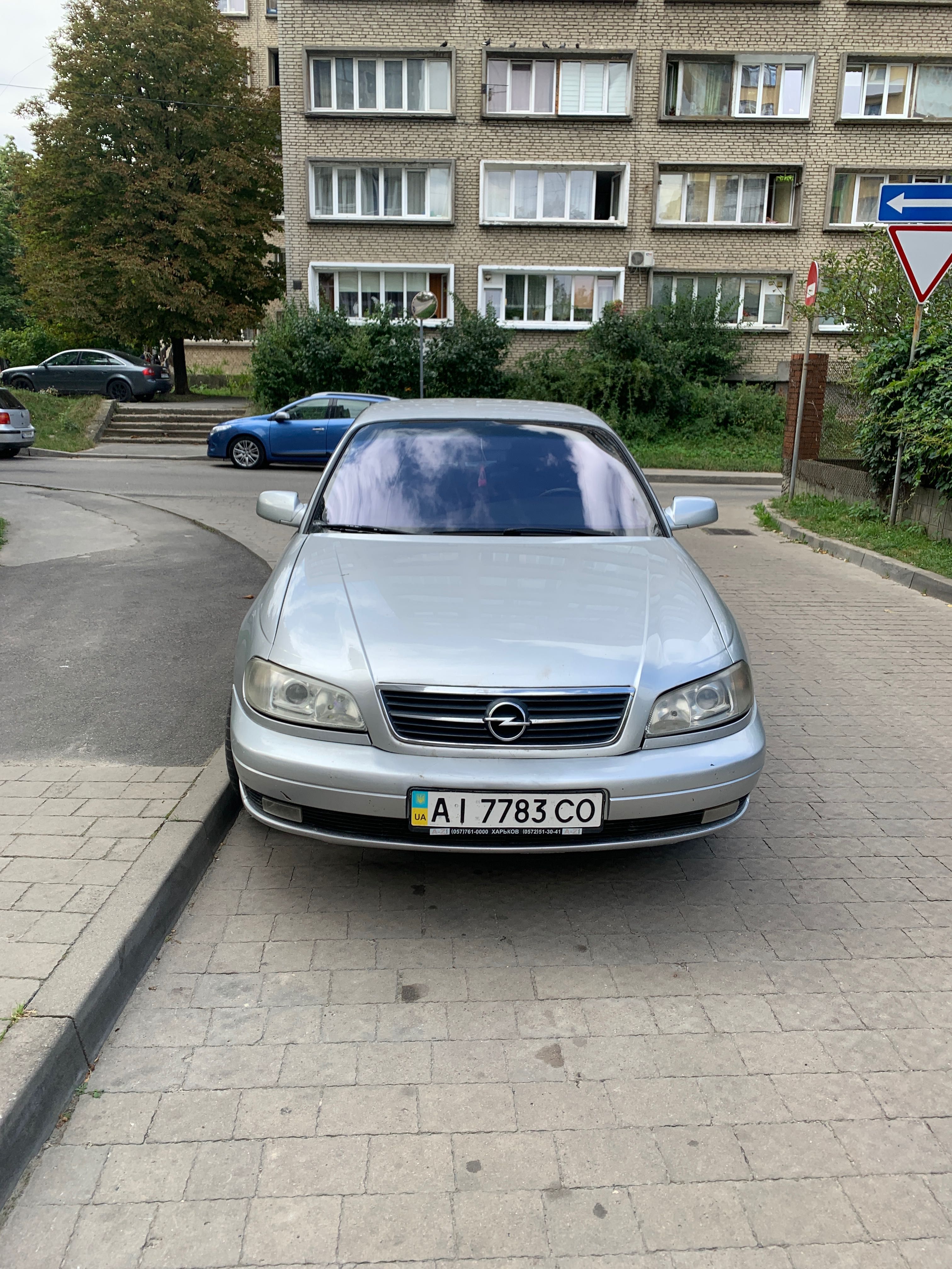 Opel omega срочний продаж.