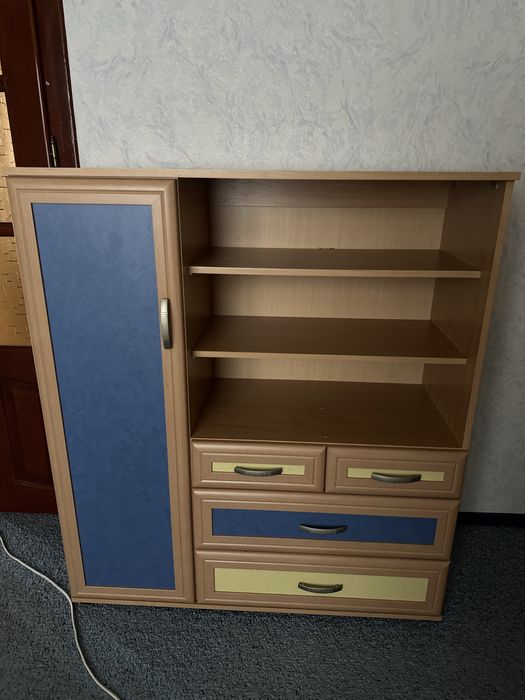 меблі в спальню дитячу світло коричневі