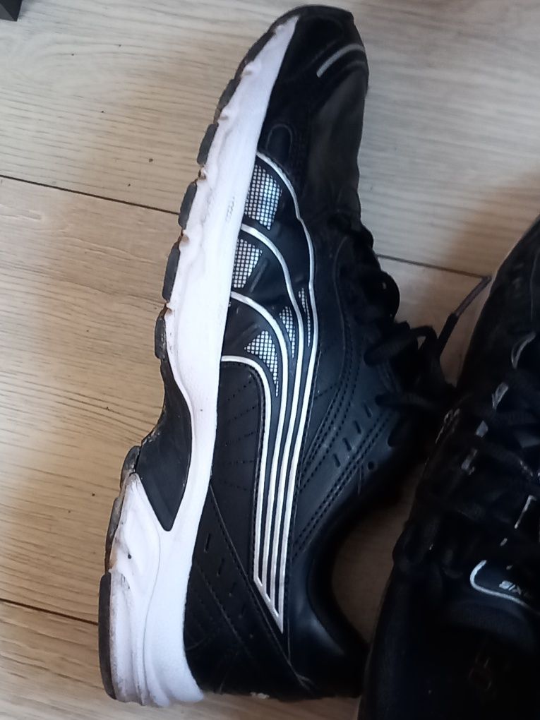 Buty puma nr 43 czarne