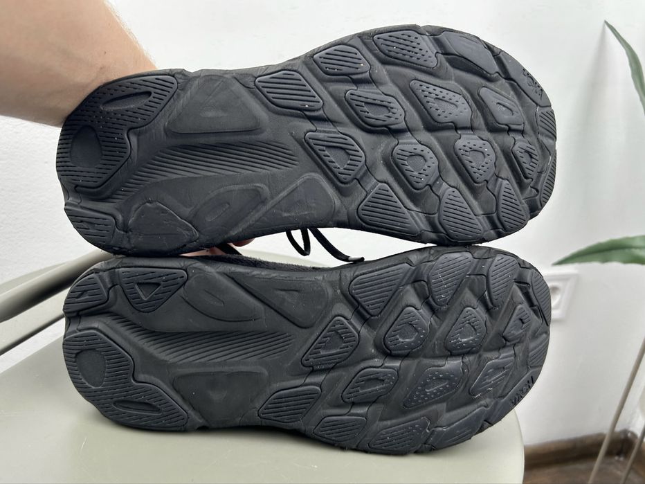 Оригінал! Кросівки Hoka Clifton 9 42 розмір MM1172