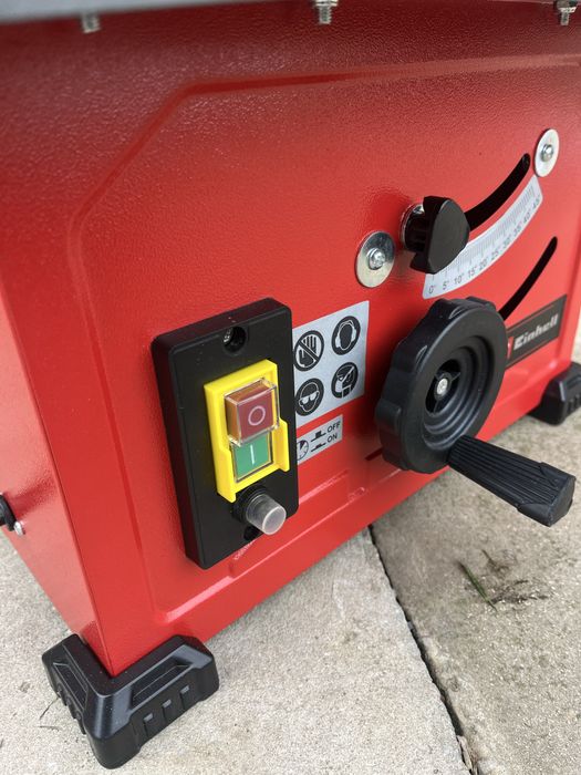 Настільна циркулярна пила Einhell TC-TS 210