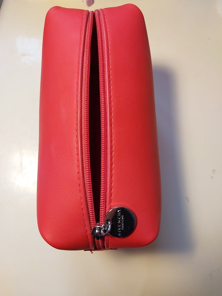Kosmetyczka Givenchy