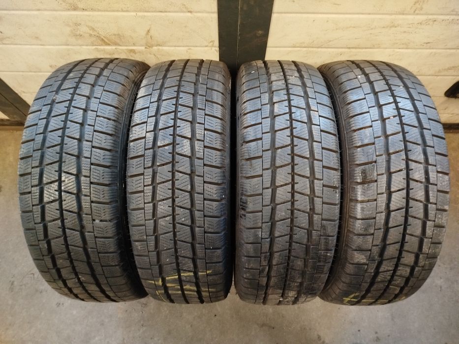 Opony zimowe Falken 215/65R16C