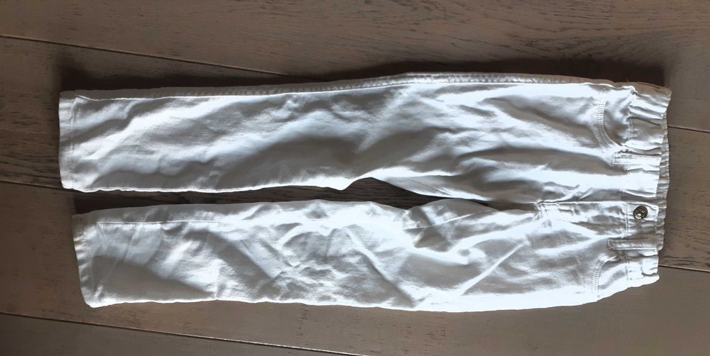 spodnie dla dziewczynki H&M SLIM 7-8 lat 128 jeansowe białe