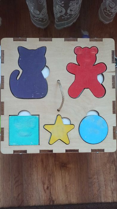 Бізікуб дитячий 20х20